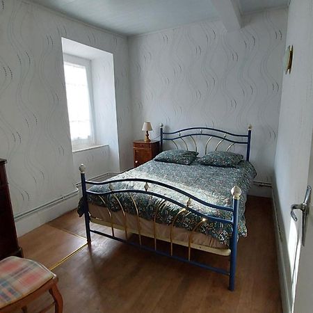 Maison De Famille Razecueillé Esterno foto